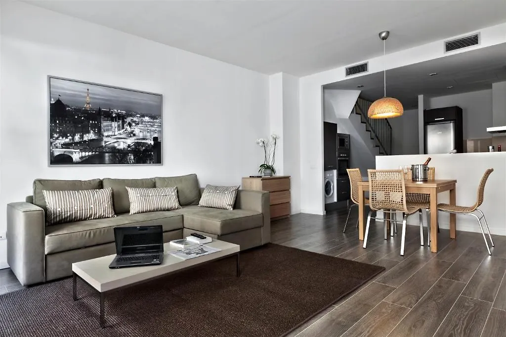 Apartamentos Med Ramblas Barcelona Apartment