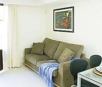 Apartamentos Med Ramblas Barcelona