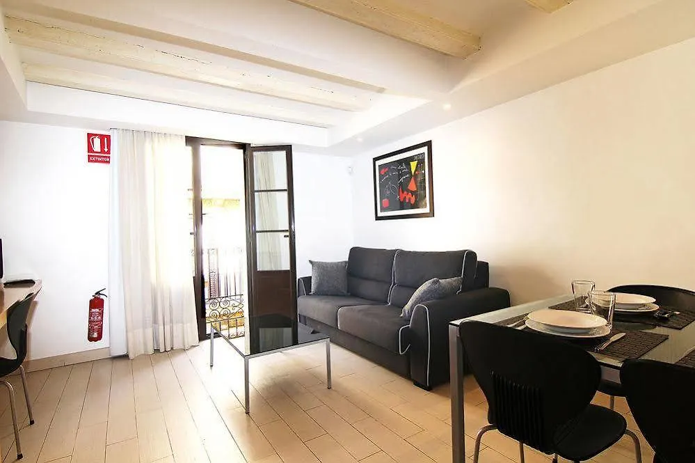Apartamentos Med Ramblas Barcelona