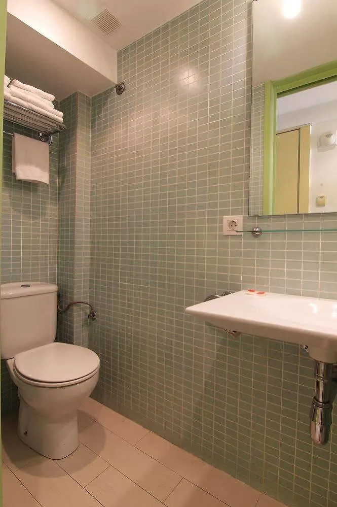 Apartment Apartamentos Med Ramblas Barcelona Spain